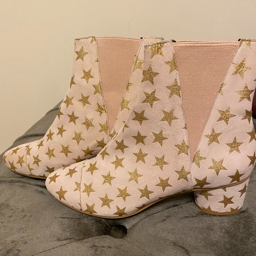 Star Boots